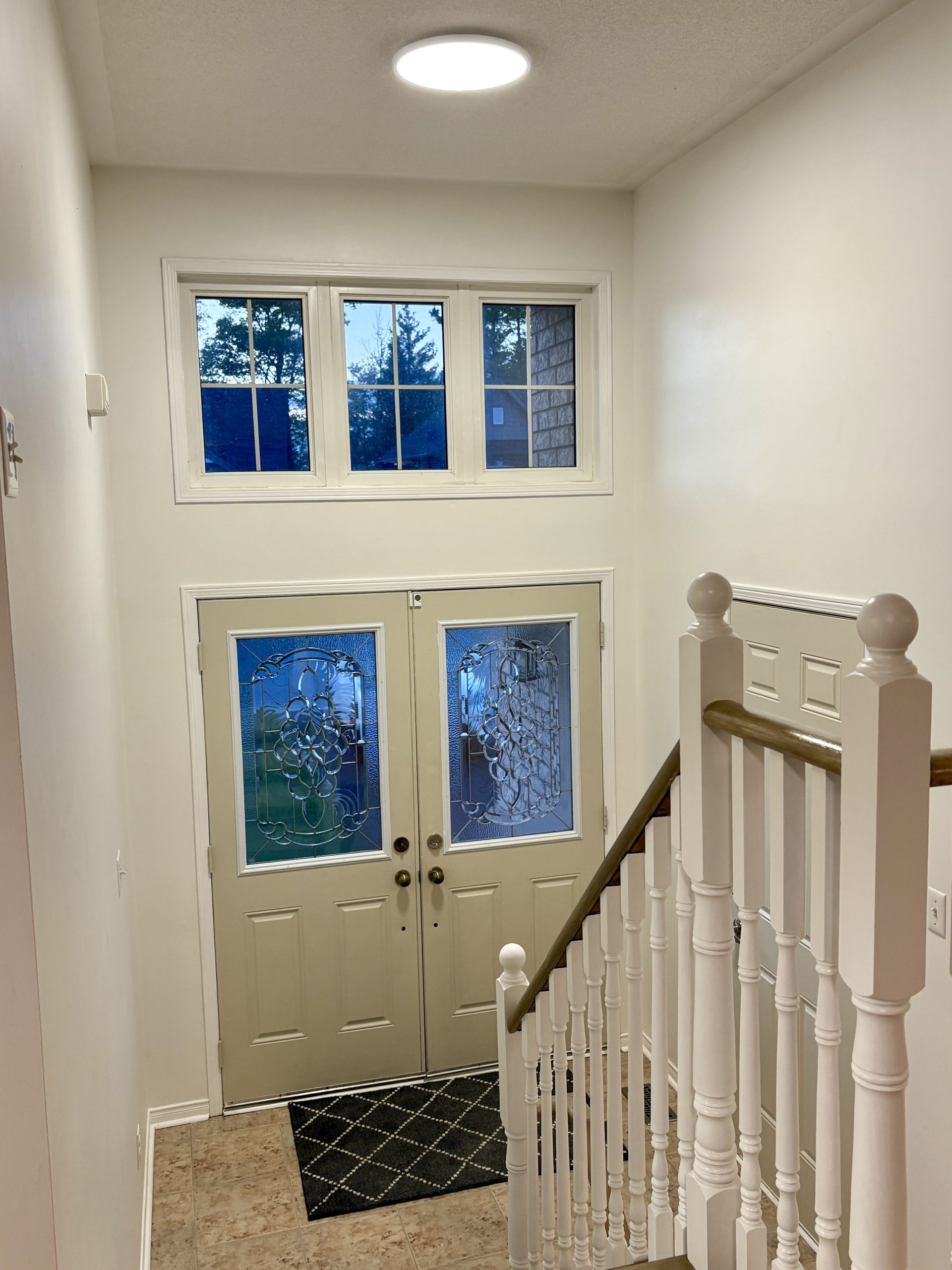 Front foyer at 55 Regina Boulevard, Wasaga Beach