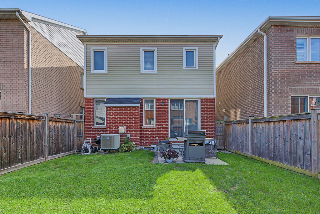 Rear exterior at 1531 Tough Gate, Milton